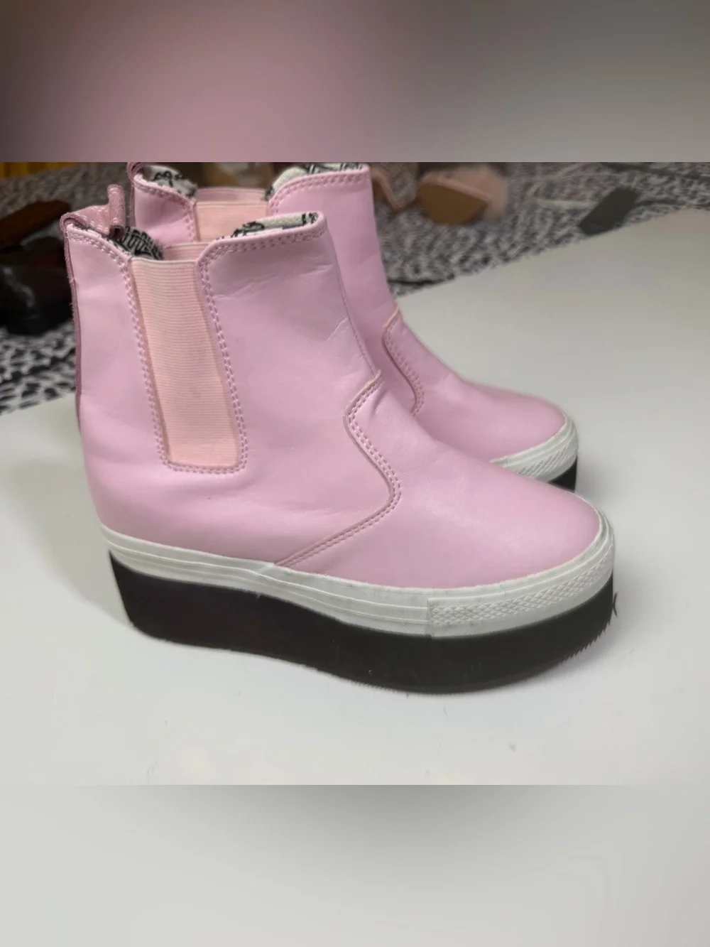 IIJIN Pink Super Chunky Platform Slip-On Sneakers/Boots 9.5-10. *FLAWS/READ*